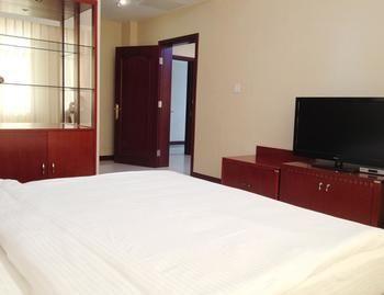 Qingdao Excalibur Hotel Exterior photo